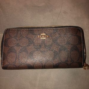 Coach wallet